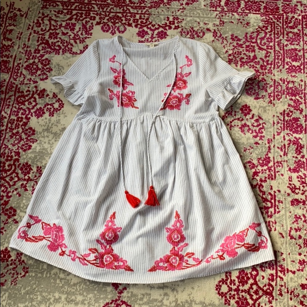 Entro Dress - Picture 9 of 9